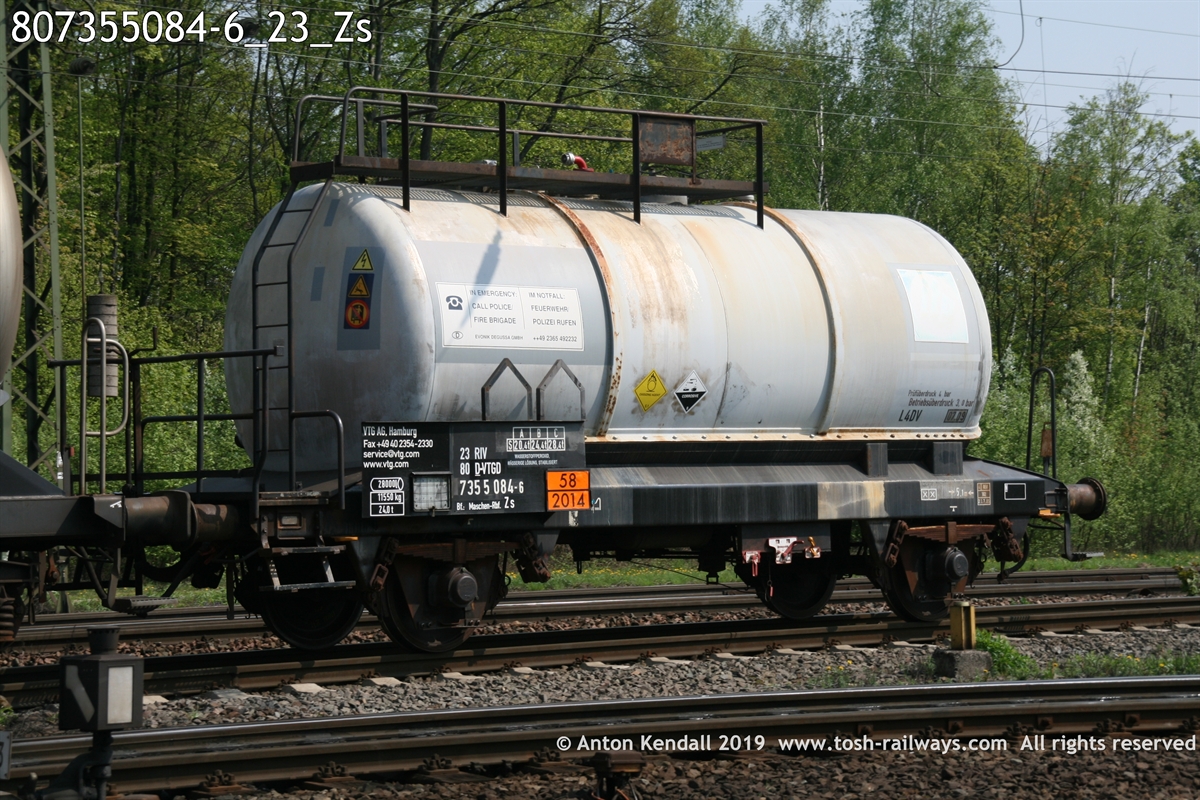 807355084-6_23_Zs.JPG